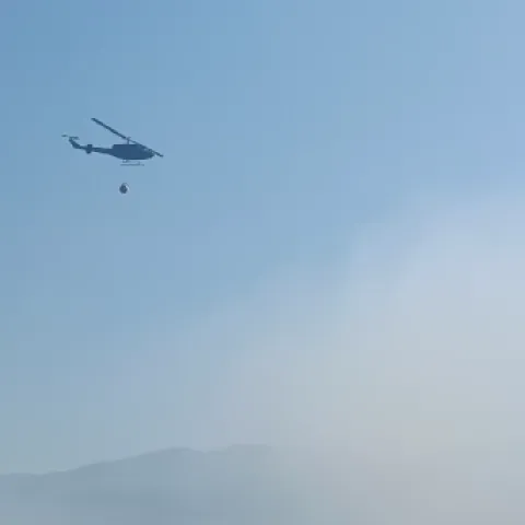 Helikopteri OS BiH&nbsp;bore se protiv požara na Boračkom jezeru