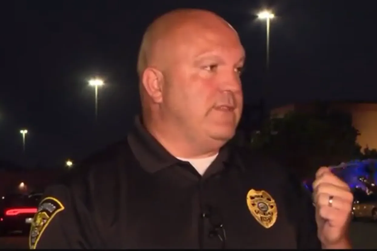 Obraćanje policajca nakon napada