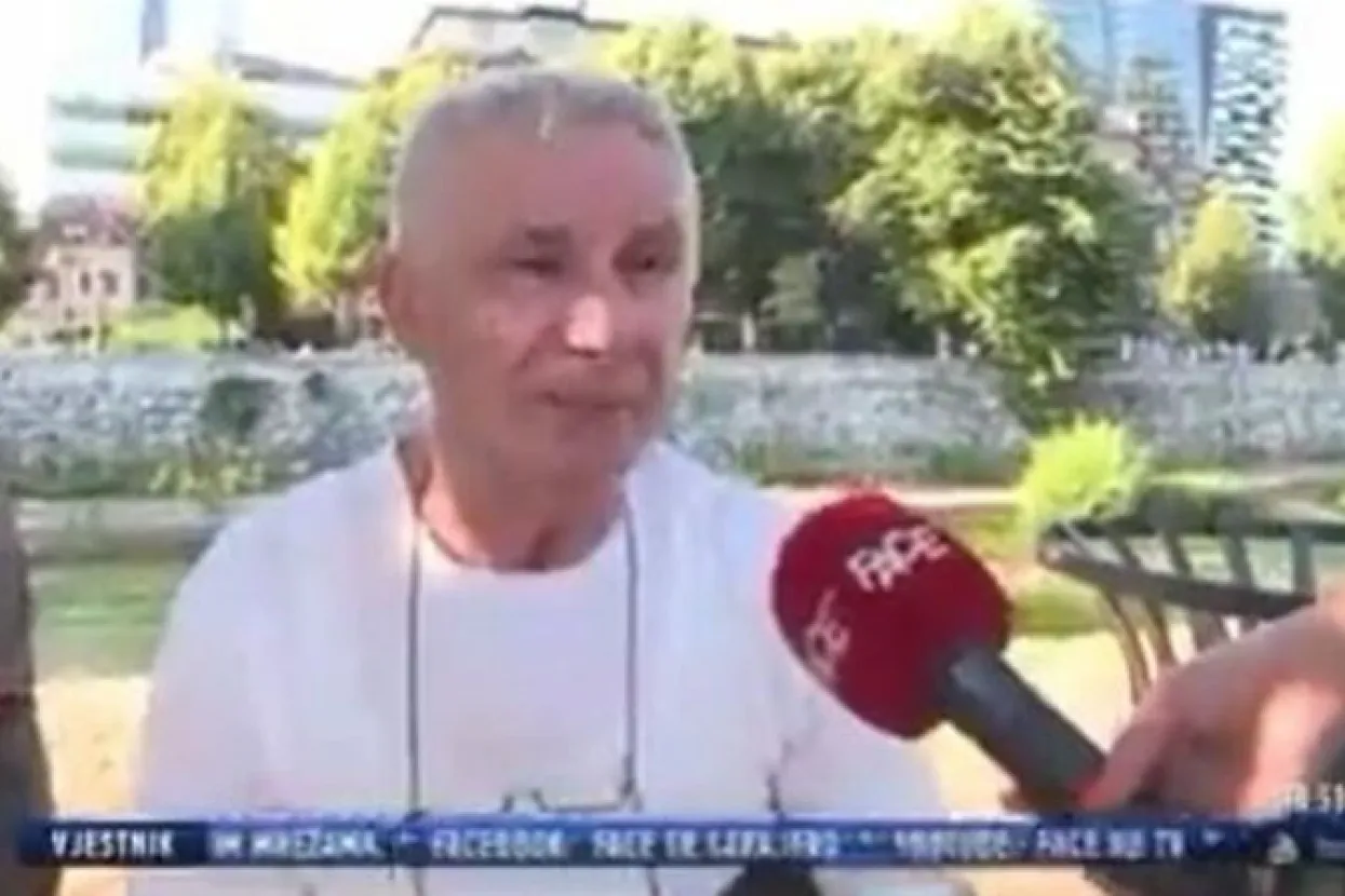 Prosvjednik iz Sarajevao Hrvatima: "Narod koji se može staviti u dva željeznička vagona"