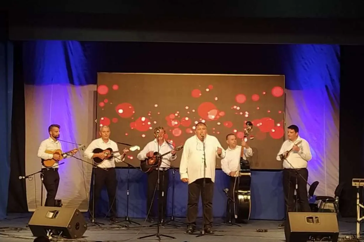 Komorni sastav Tambura&scaron;kog orkestra Mostar "Esminger"