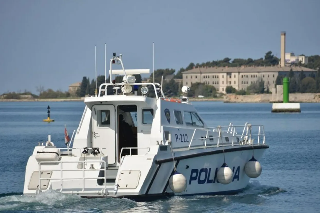 Brodica (Ilustracija)