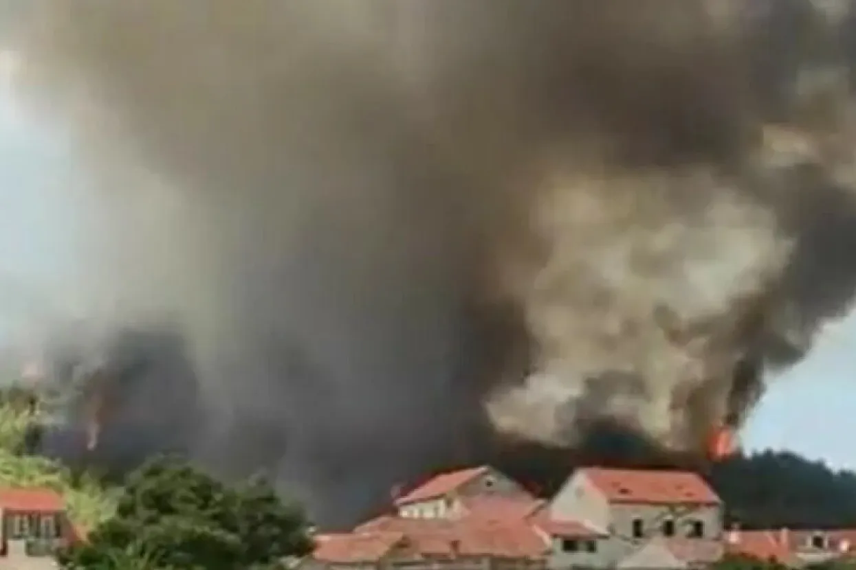 Tragedija na Hvaru: Poginuo čovjek dok je poku&scaron;avao spasiti imovinu od požara