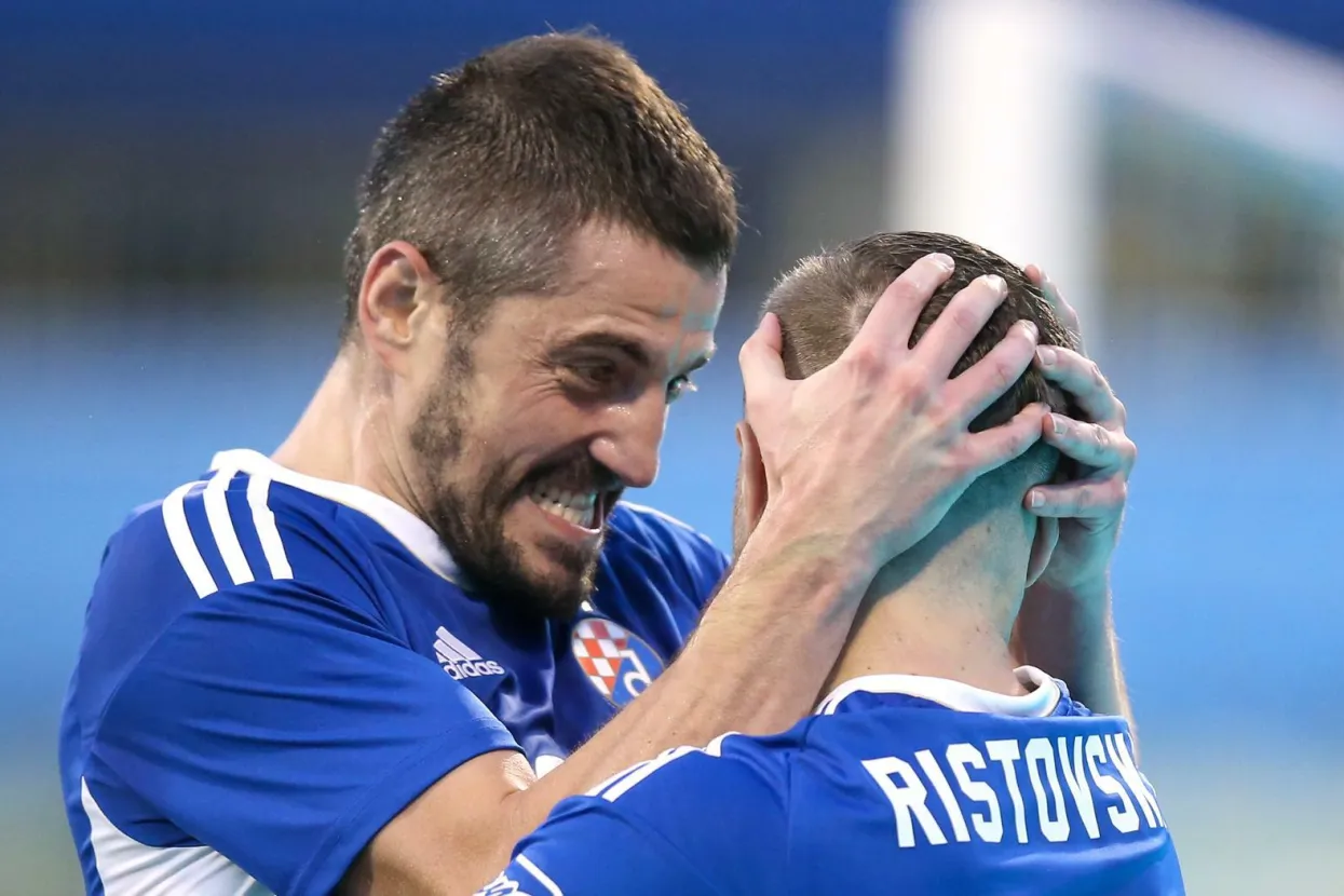 09.08.2022., stadion Maksimir, Zagreb - Uzvratna utakmica 3. pretkola UEFA Lige prvaka, GNK Dinamo - PFC Ludogorets. Arijan Ademi, Stefan Ristovski Photo: Matija Habljak/PIXSELL