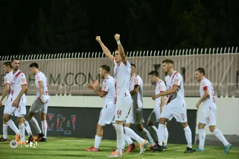 Plemići danas protiv Tobola