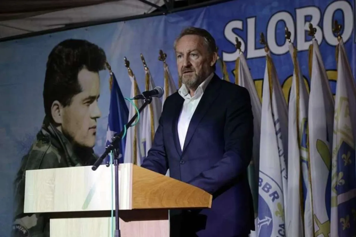 Bakir Izetbegović u Bužimu