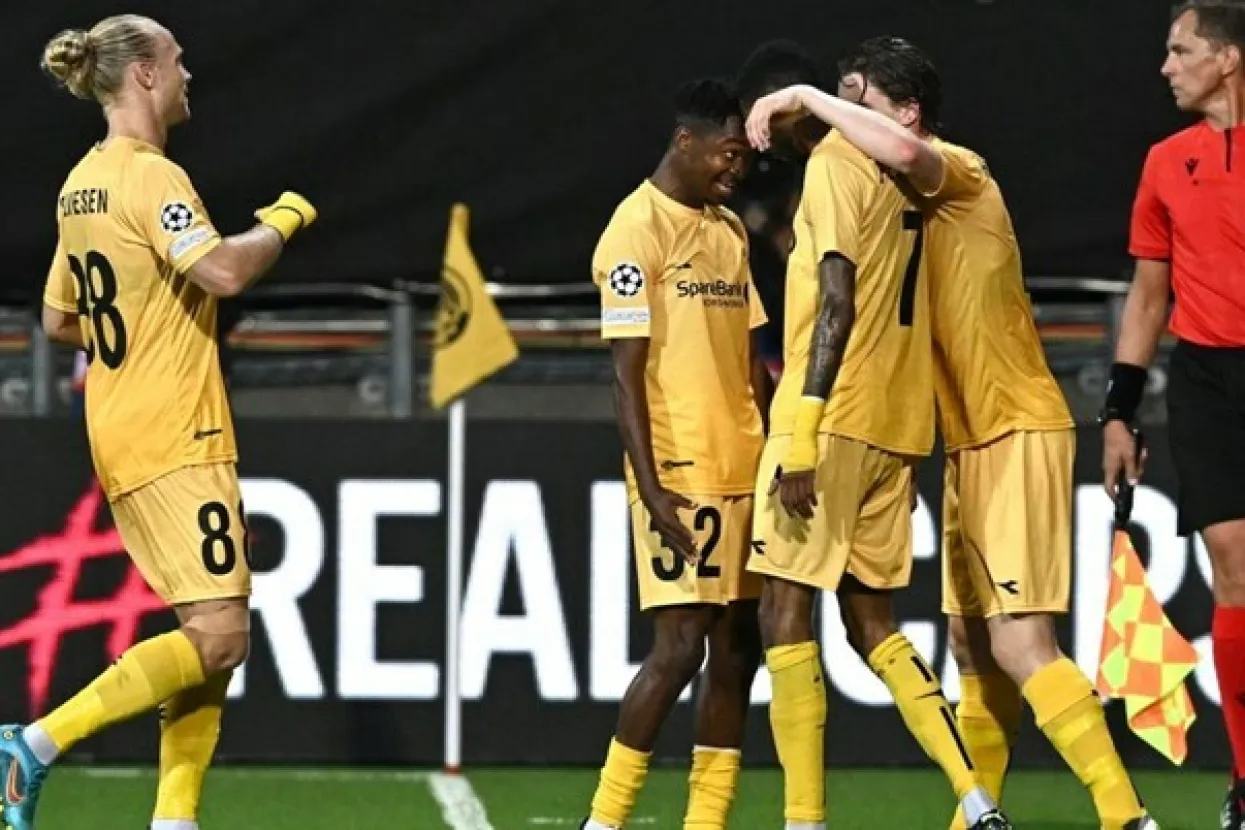 Nogometa&scaron;i zagrebačkog Dinama poraženi su sa 1-0 na gostovanju kod norve&scaron;kog prvaka Bodo/Glimta u prvoj utakmici doigravanja za ulazak u Ligu prvaka