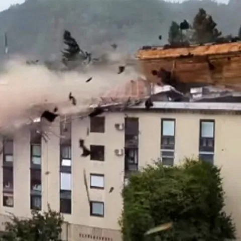 Jako nevrijeme zahvatilo Sloveniju