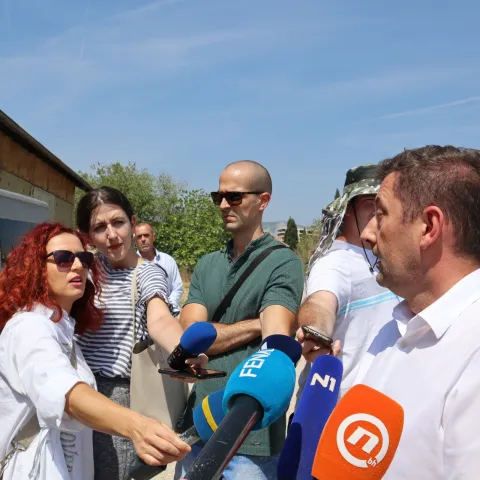 Gradonačelnik Mostara i premijer Federacije BiH obi&scaron;li su lokaciju budućeg olimpijskog bazena u Mostaru