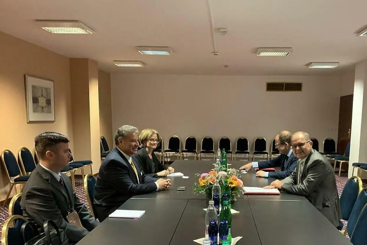 Christian Schmidt se na Bledu sastao s Gabrielom Escobarom