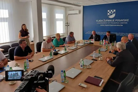 Posavska županija: Povećan iznos za sufinanciranje prijevoza učenika