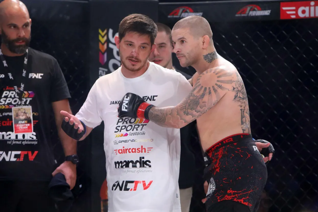 17.06.2022., Karlovac - MMA spektakl FNC6.
Glavne borbe veceri, Vaso Bakocevic vs. Kiril Medvedovski.
Photo: Kristina Stedul Fabac/PIXSELL