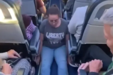 Osoba s invaliditetom se požalila zbog tretmana na letu