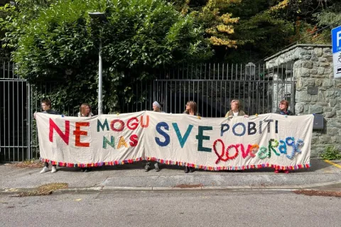 Zagreb solidaran sa ženama Irana: "Ne mogu nas sve pobiti"