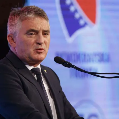 Željko Kom&scaron;ić u Goraždu