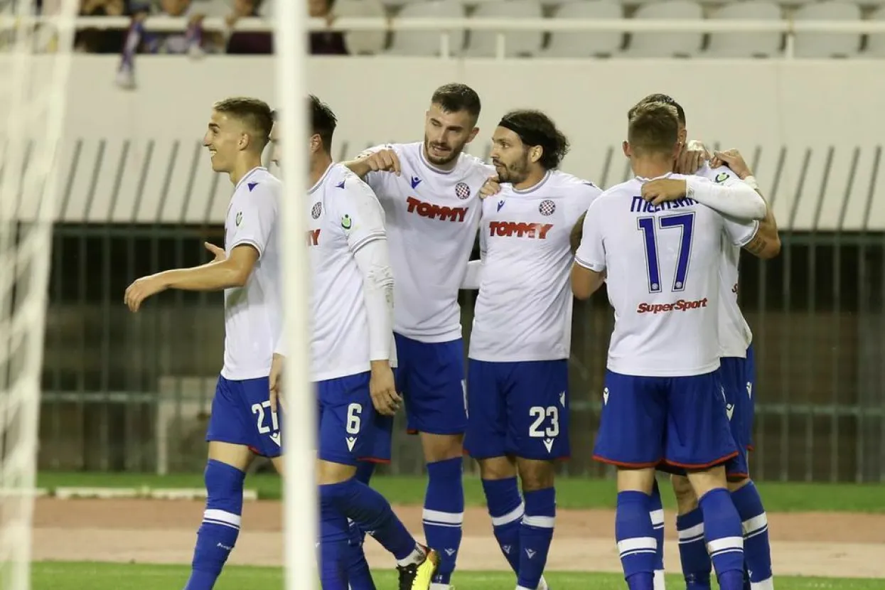 Hajduk - Varaždin