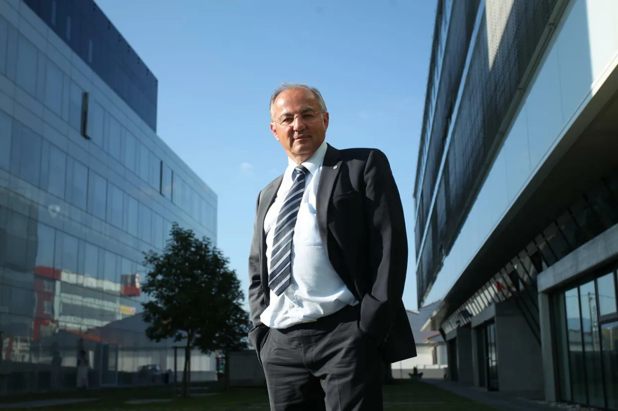 26.08.2016., Zagreb - Josip Juratovic, zastupnik u njemackom parlamentu Bundestagu."nPhoto: Boris Scitar/Vecernji list/PIXSELL
