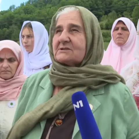 Majke Srebrenice