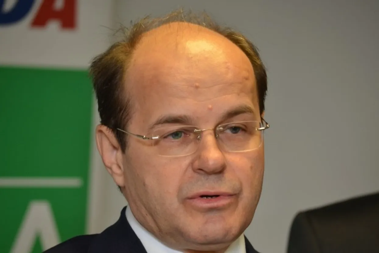 Adil Osmanović