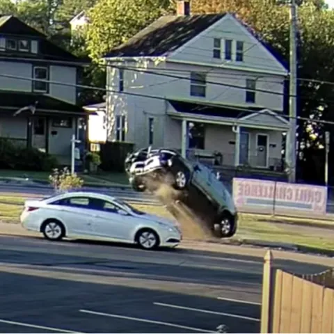 Nevjerojatan prometna nesreća