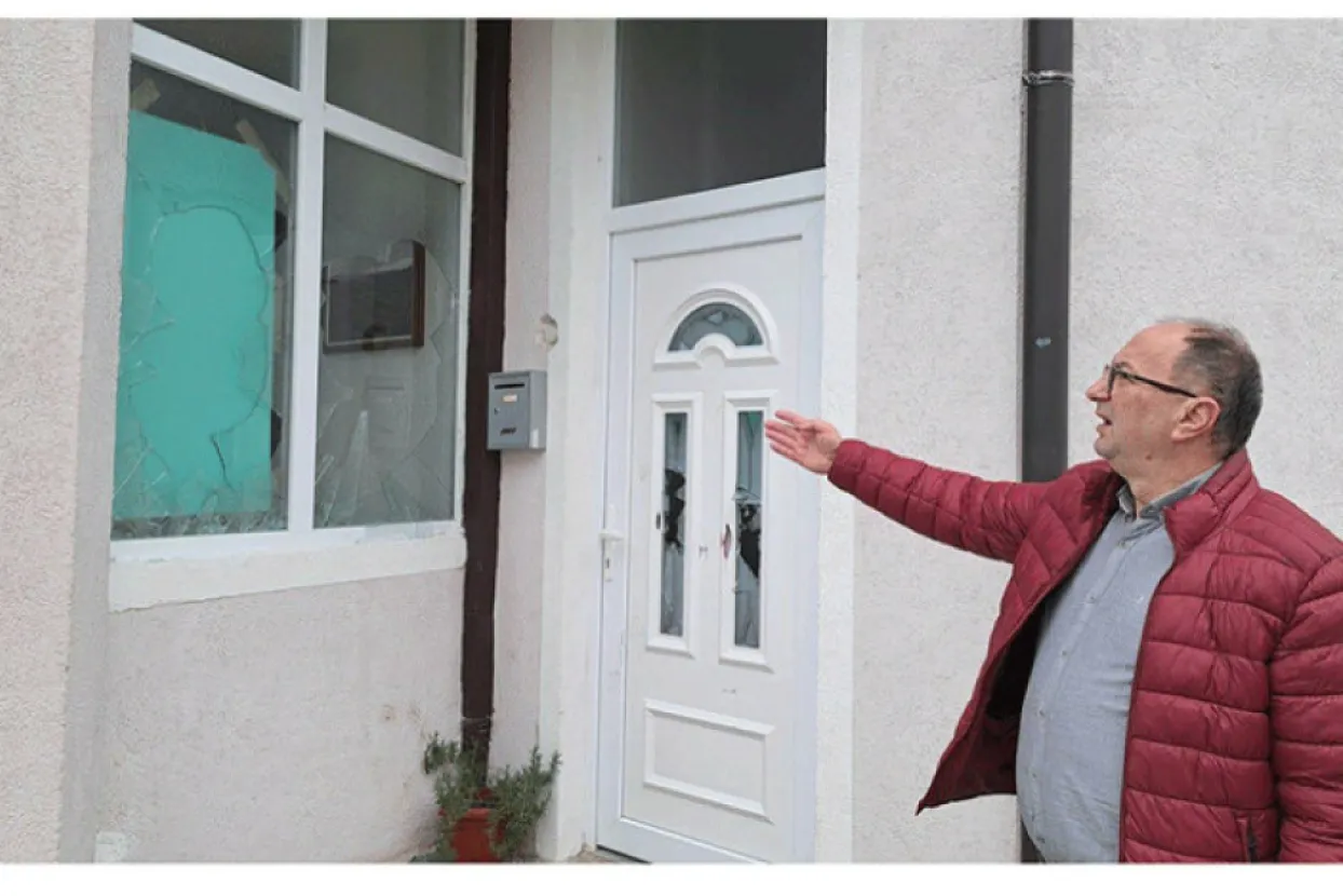 Muškarac pokušao provaliti u kuću načelnika općine: &#39;Navodno mu je plaćeno da to učini&#39;