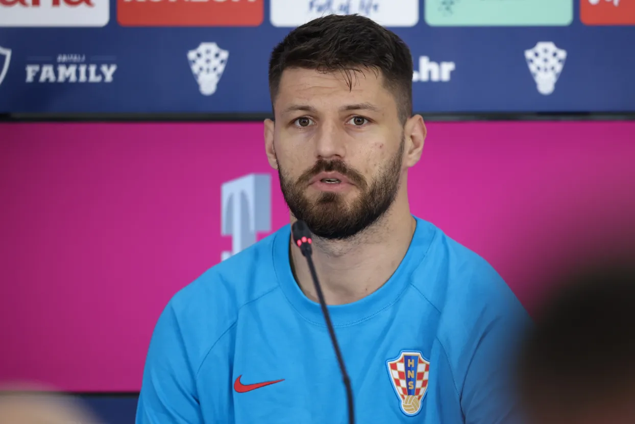 Doha, 11.12.2022 - Konferencija za medije Hrvatske nogometne reprezentacije u trening kampu Al Ersal 3 u Dohi. Na slici Bruno Petković.