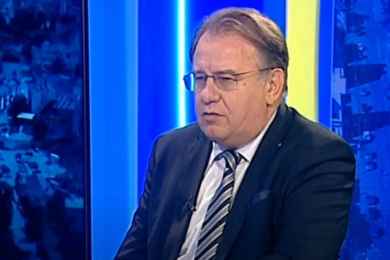 Nermin Nik&scaron;ić