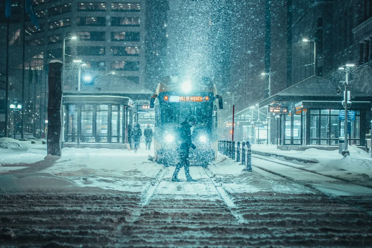 Snijeg po cestama (Ilustracija)