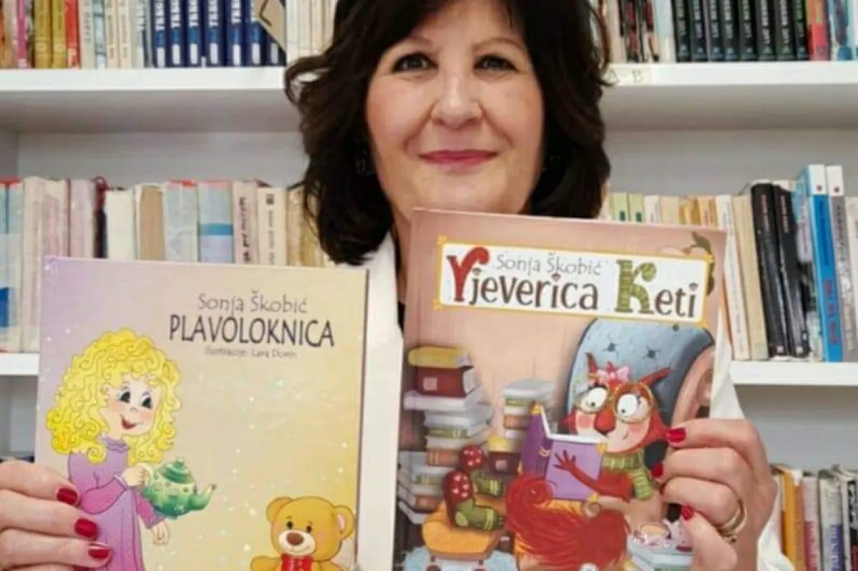 Milena Jukić Bandić i Sonja &Scaron;kobić iz Mostara te Ingrid Žorž iz Rijeke - dobitnice književne nagrade "Kre&scaron;imir &Scaron;ego"