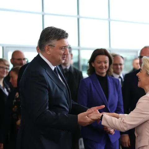 Bregana, 01.01.2023 - Predsjednik Vlade Andrej Plenković s predsjednicom Europske komisije Ursulom von der Leyen i sa slovenskom predsjednicom Nataom Pirc Musar, obiljeio je članstvo Hrvatske u Schengenskom prostoru susretom na Bregani. Na slici Ursula von der Leyen, Andrej Plenković
&nbsp;