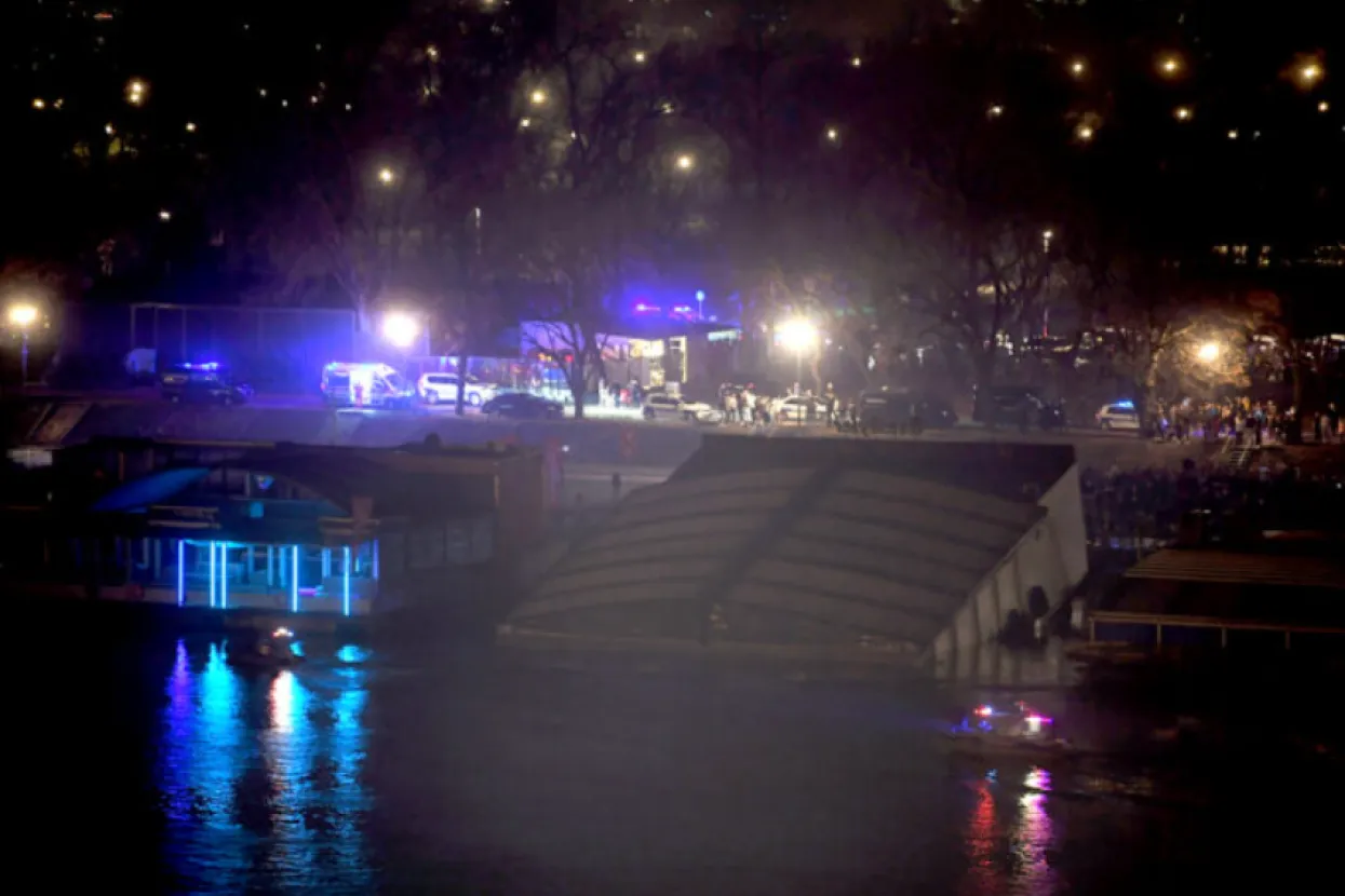 Potonuće splava u Beogradu