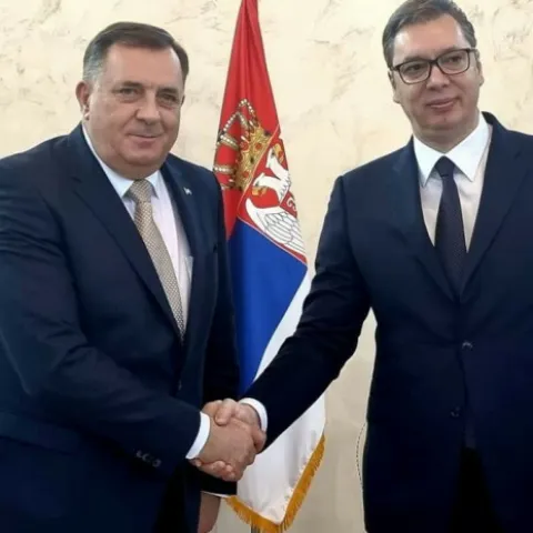 Vučić i Dodik