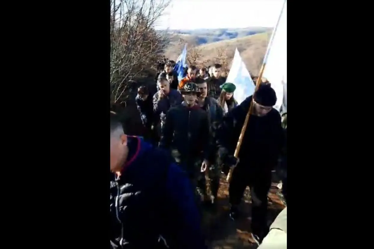 Okupljanje pripadnika tzv. Armije BiH u Bužimu