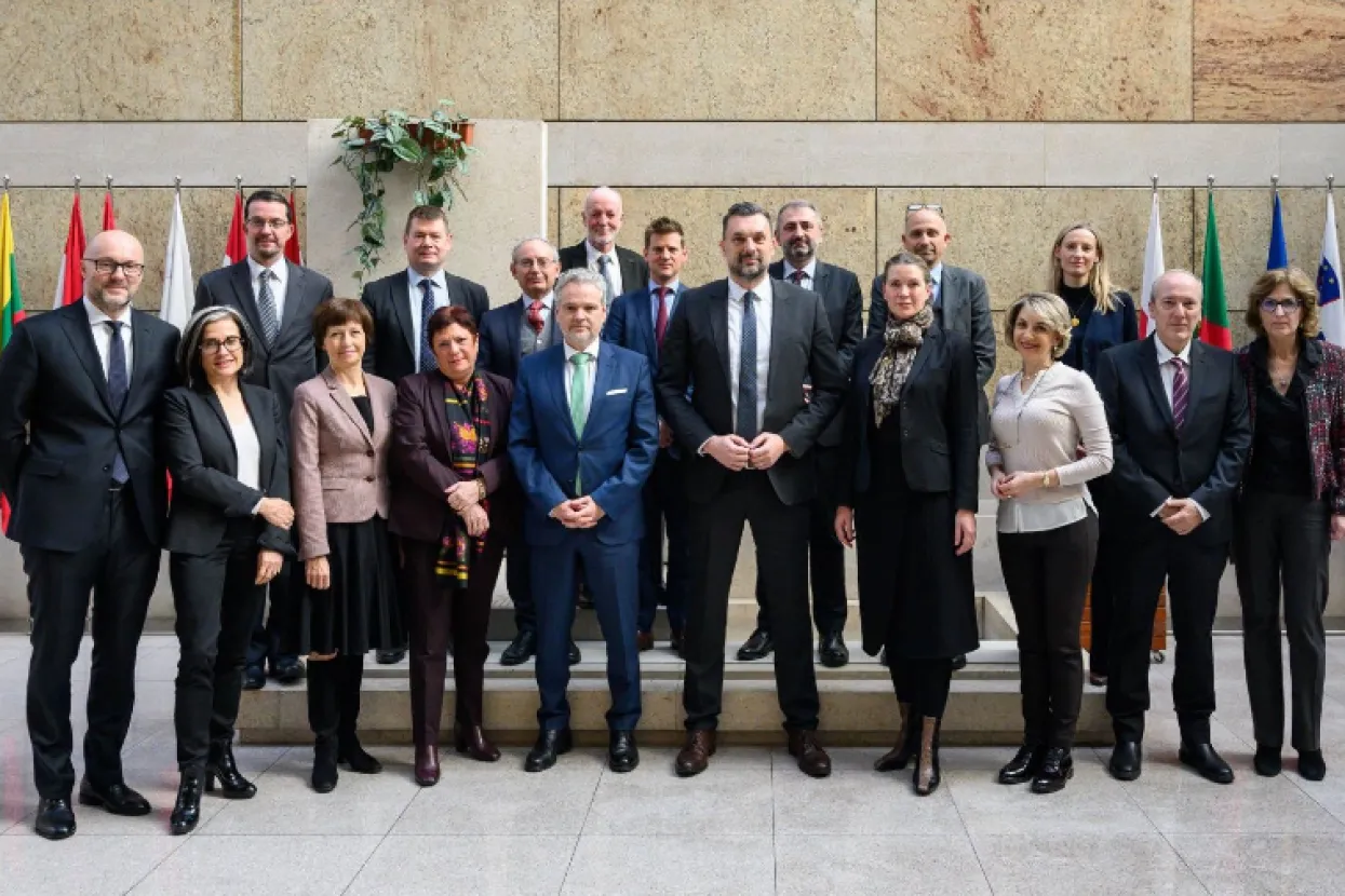 Konaković s veleposlanicima