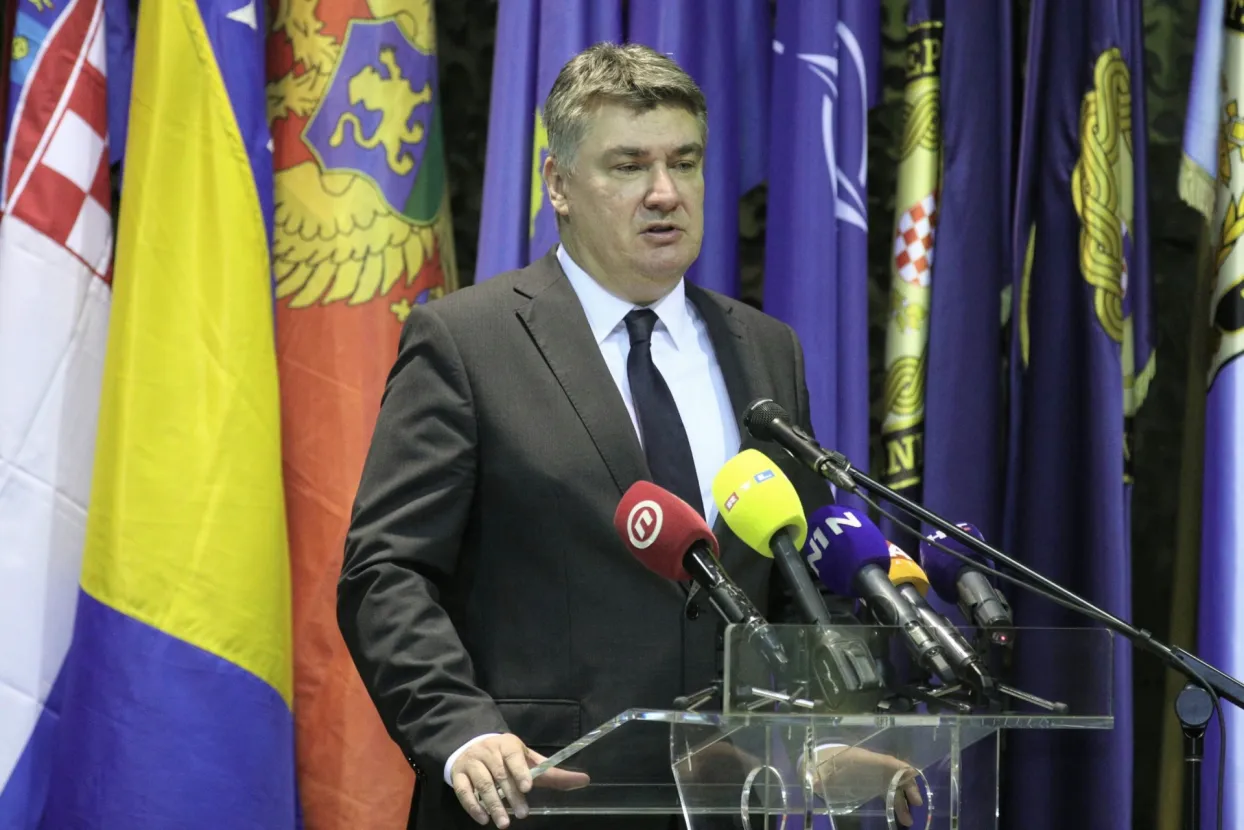 ZAGREB,16.1.2023.- Predsjednik Republike i vrhovni zapovjednik Oruzanih snaga Republike Hrvatske Zoran Milanovic sudjelovao je na Akademskoj promociji polaznika preddiplomskih i diplomskih sveucilisnih studija Vojnog inzenjerstva i Vojnog vodjenja i upravljanja