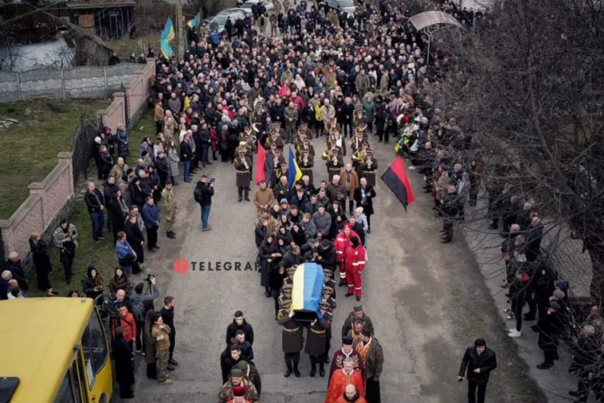 Sprovod ukrajinskog vojnika (Ilustracija)