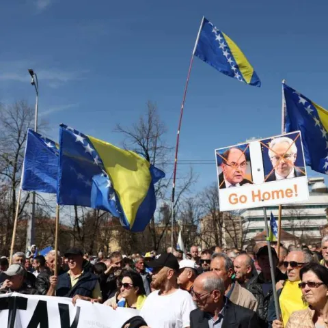 Prosvjedi pred OHR-om