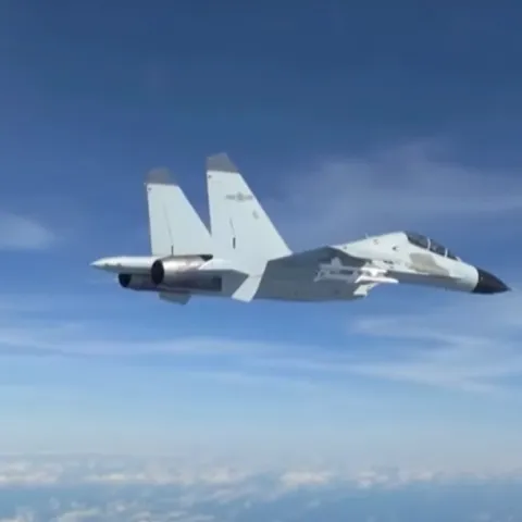 Kineski borbeni zrakoplov J-11