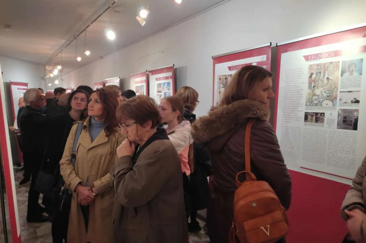 Izložba "Euharistijska čuda diljem svijeta" u Livnu