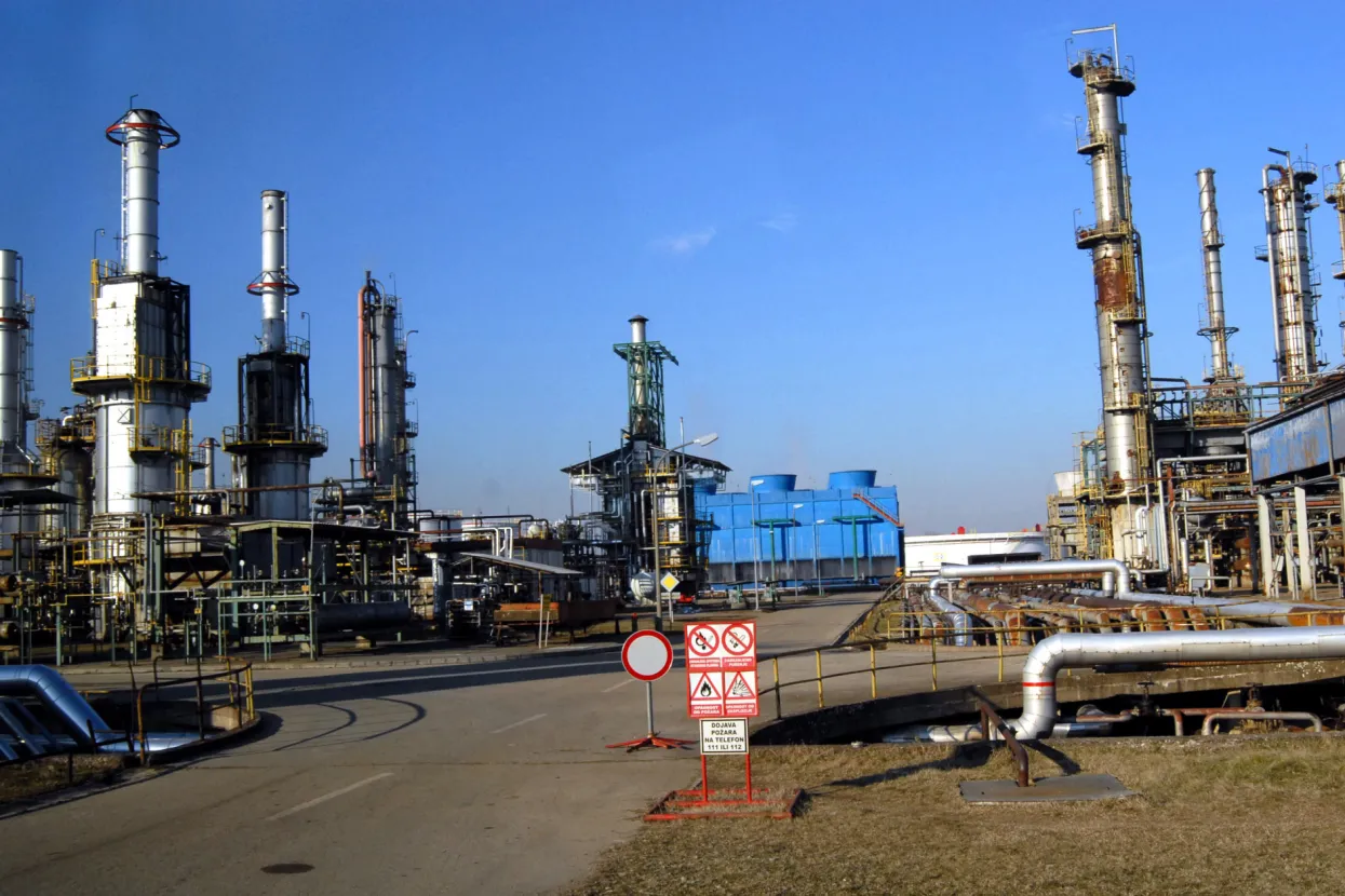 Rafinerija nafte u Bosanskom brodu