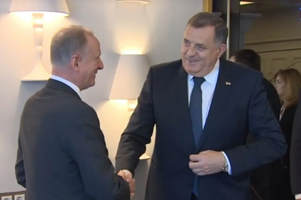 Sastanak Dodika i Petru&scaron;eva u Moskvi