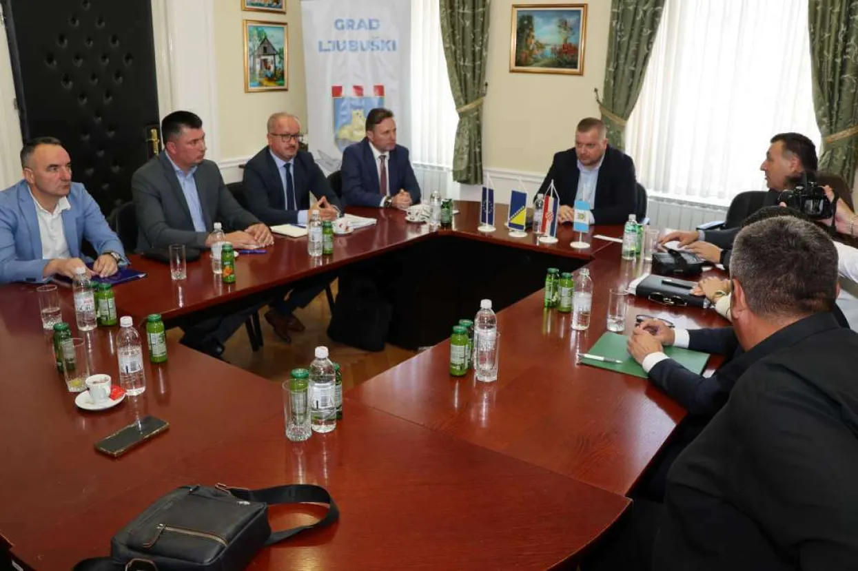 Ministar poljoprivrede, vodoprivrede i &scaron;umarstva FBiH Kemal Hrnjić posjetio Ljubu&scaron;ki