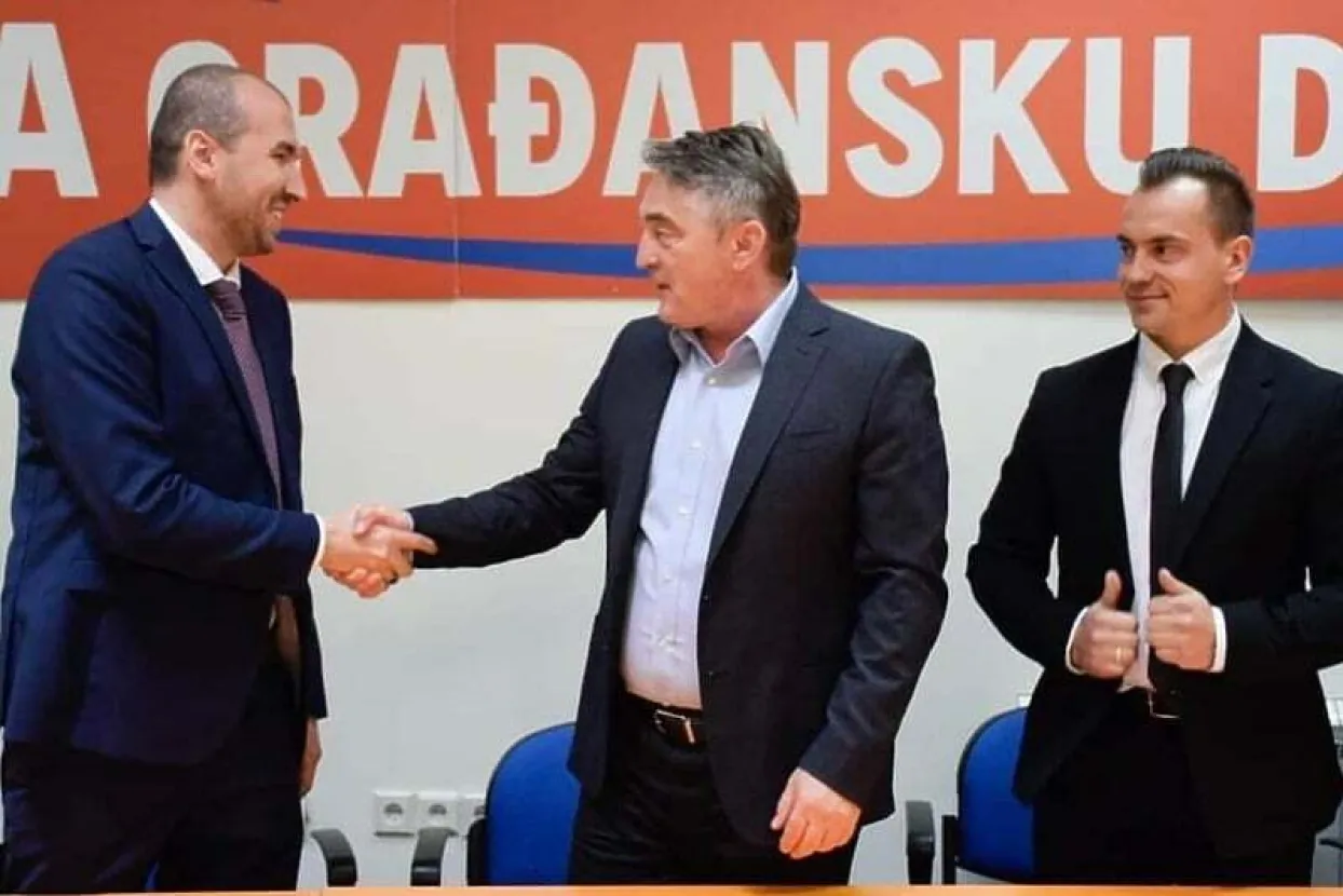 Dvojica biv&scaron;ih članova SDA pristupili DF-u