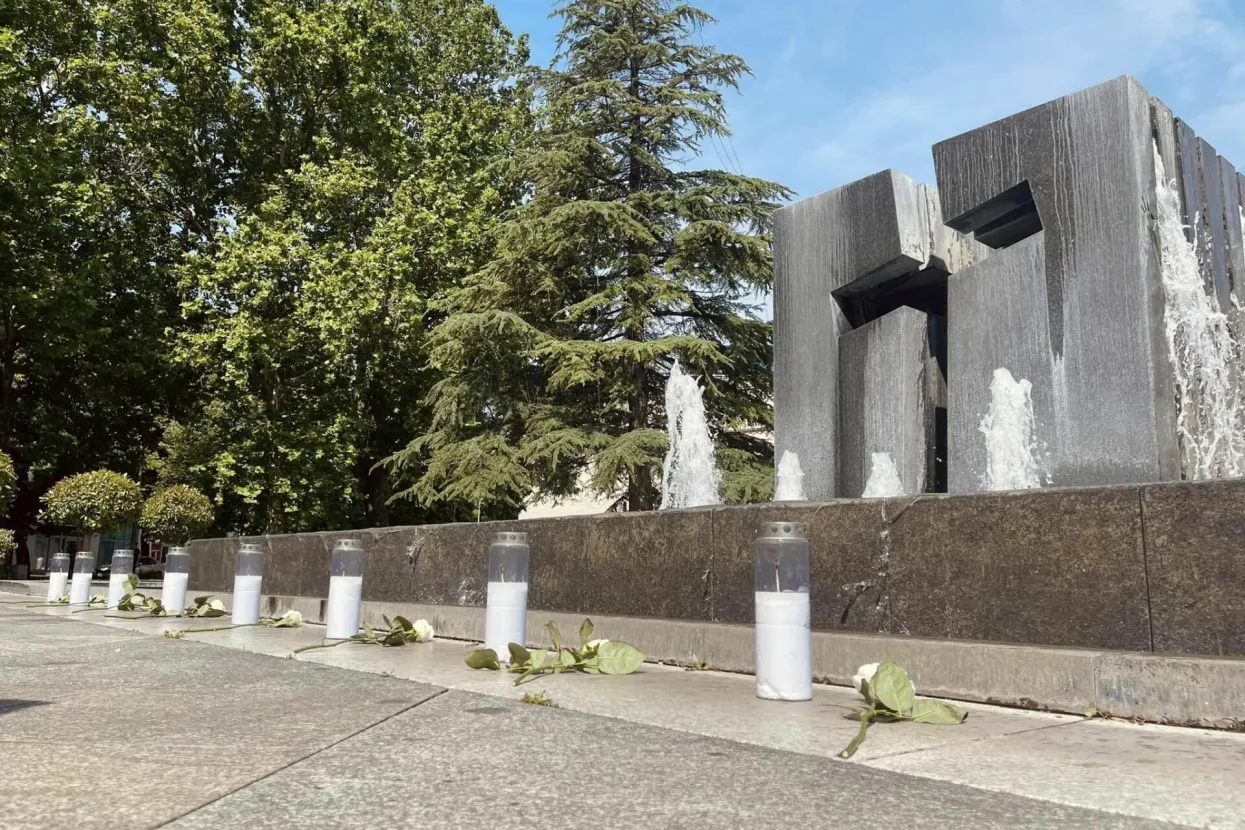 Na Hrvatskom domu herceg Stjepan Kosača prikazana lica nevino stradale djece u Vitezu