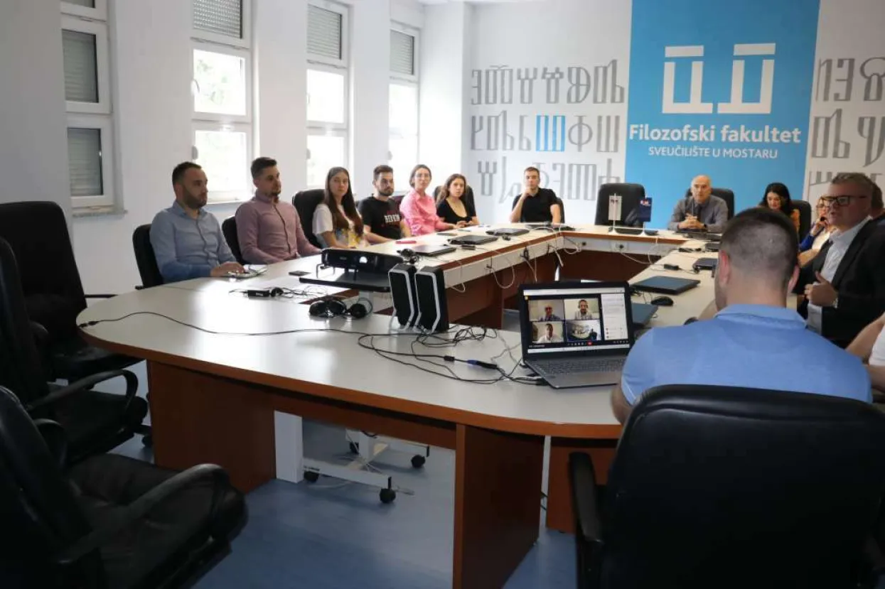 Na FFMO-u predstavljena knjiga 'Sukob legitimiteta: izazovi demokraciji u multinacionalnim državama'