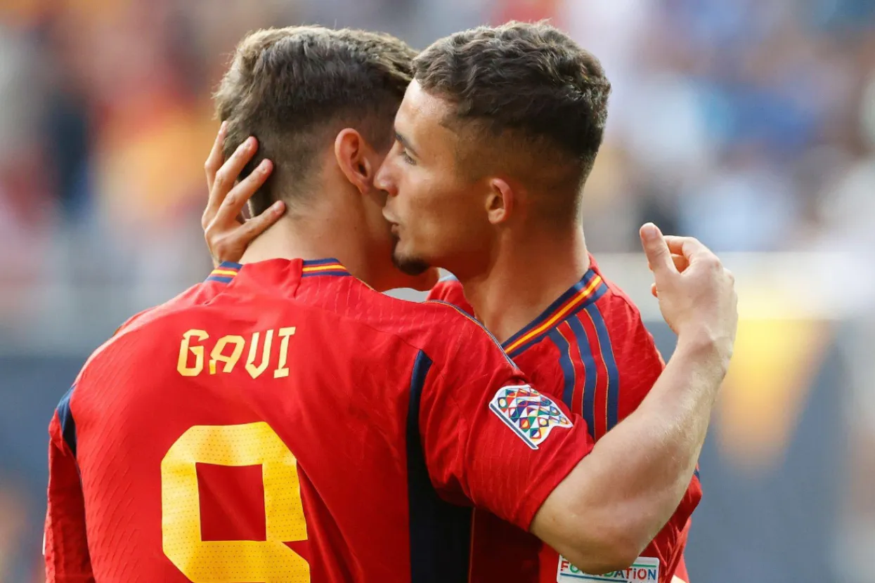 Gavi and Yeremy Pino