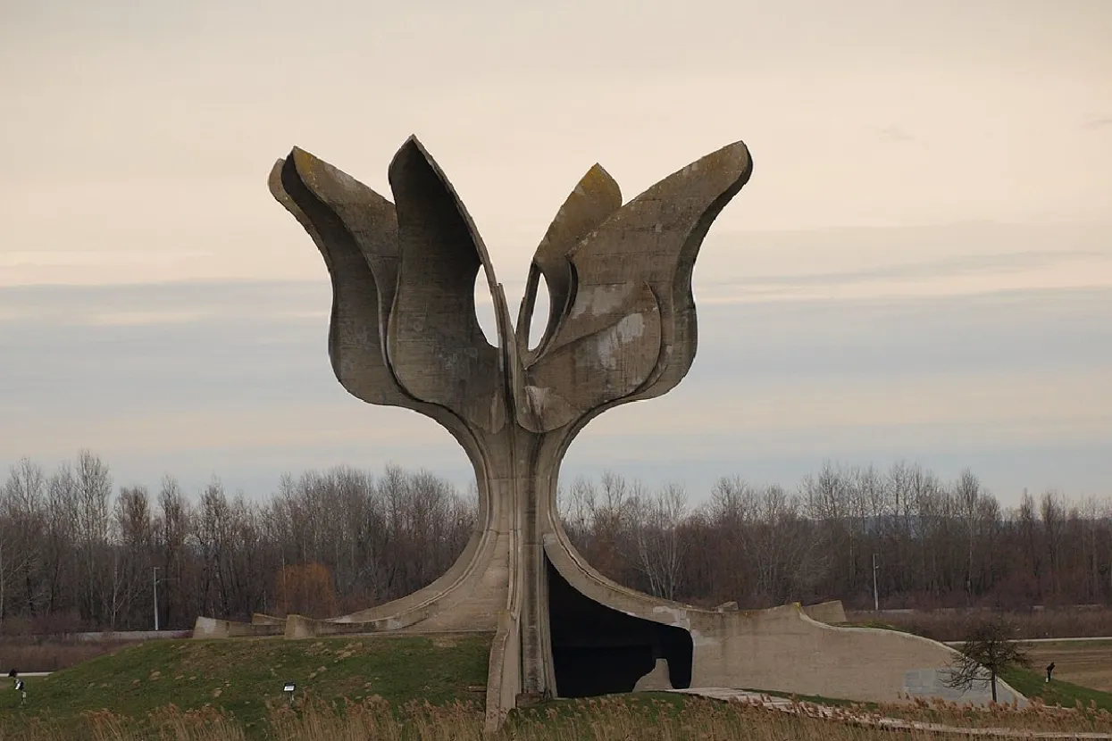 Jasenovac.
