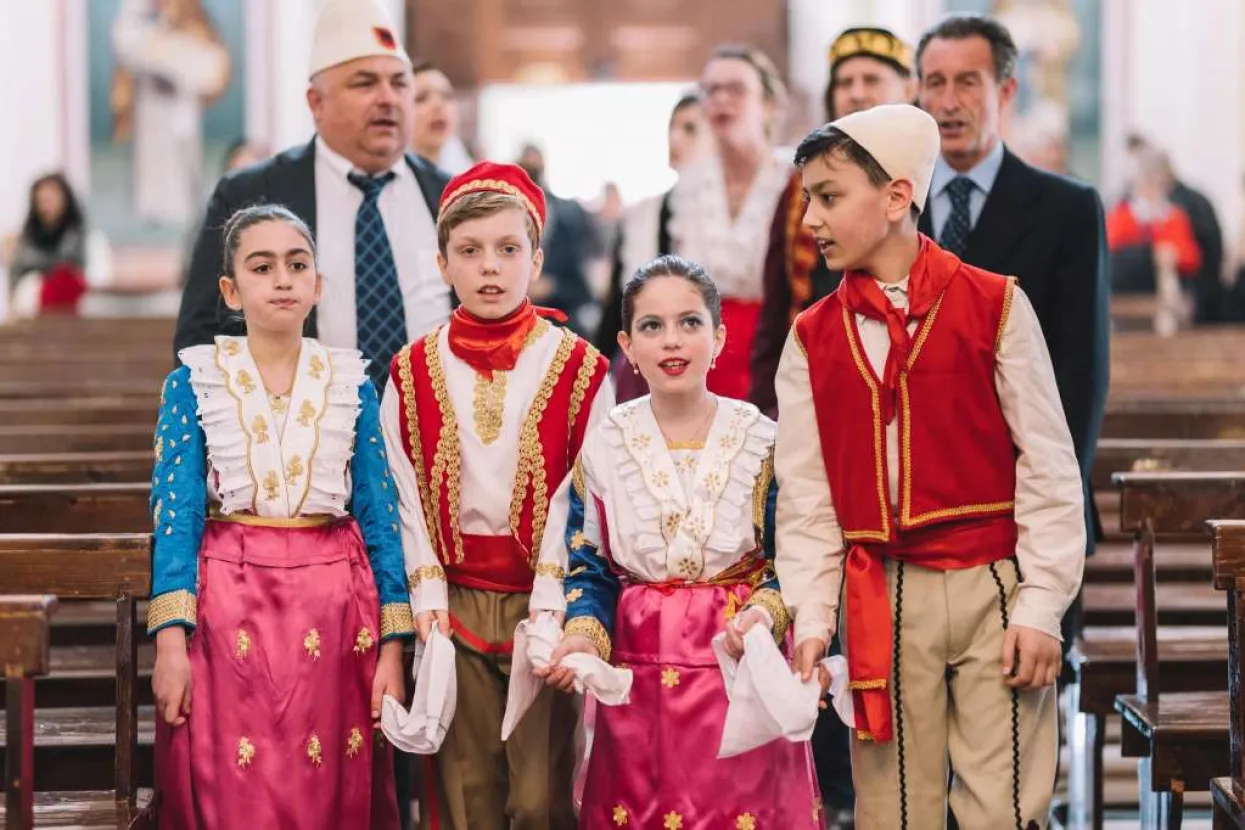 Narodna no&scaron;nja kosovskih Albanaca