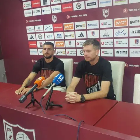 Simon Rožnam i Daniel Avramovski