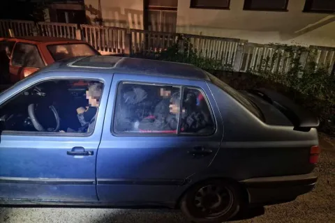 Državljani BiH spriječeni u krijumčarenju devet stranih državljana