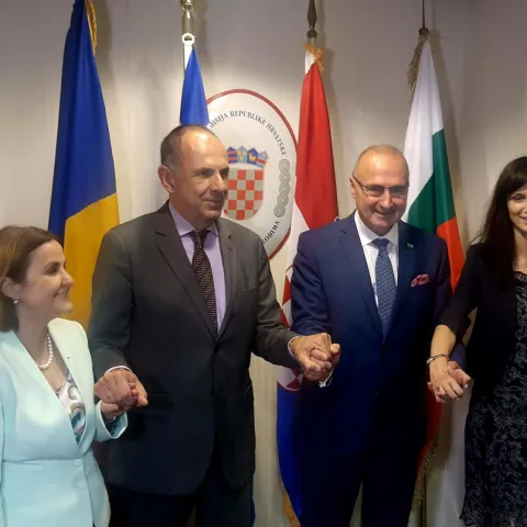 Inicijativa tri mora